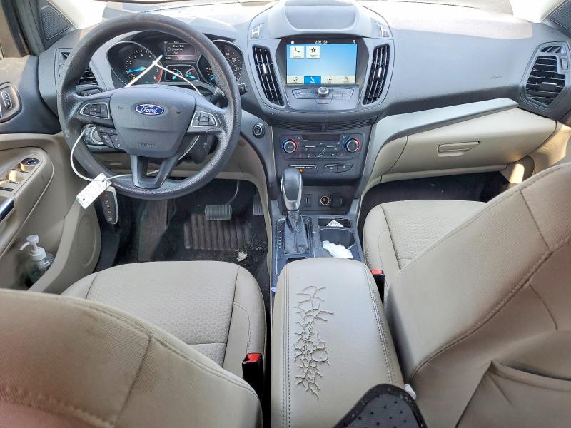 2019 Ford Escape მანქანა იყიდება აუქციონზე, vin: 1FMCU0GD3KUB48550, აუქციონის ნომერი: 64432386