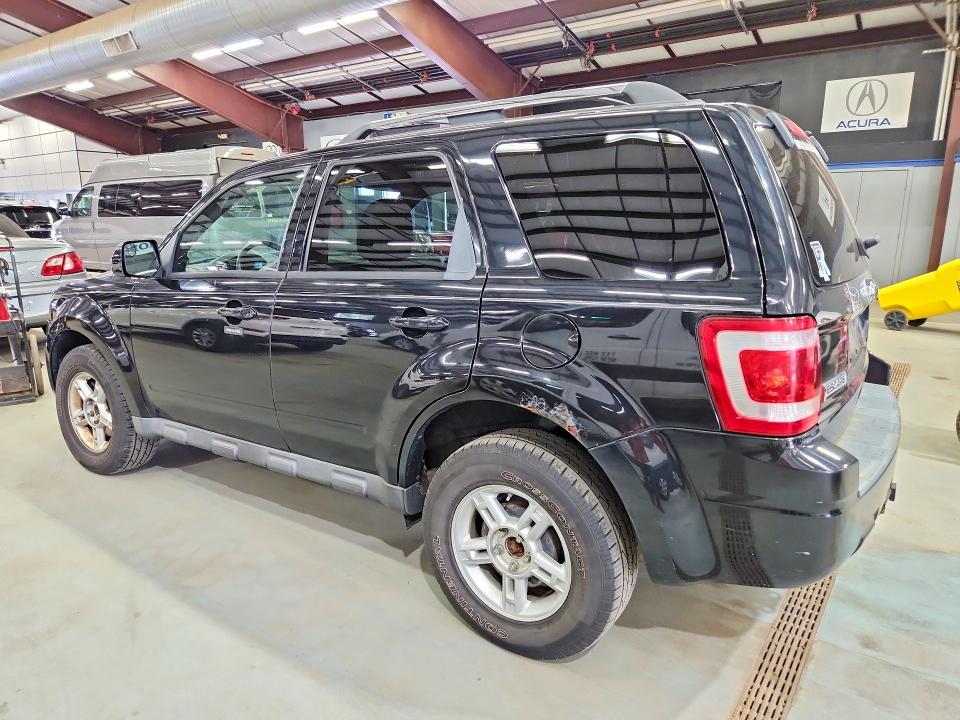 64500826 :رقم المزاد ، 1FMCU9EG5AKC27407 vin ، 2010 Ford Escape مزاد بيع