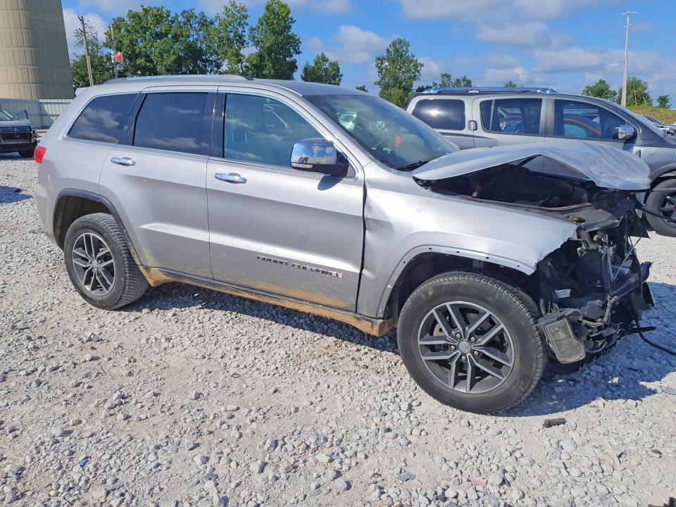 66780026 :رقم المزاد ، 1C4RJFBG3HC797968 vin ، 2017 Jeep Grand Cherokee مزاد بيع