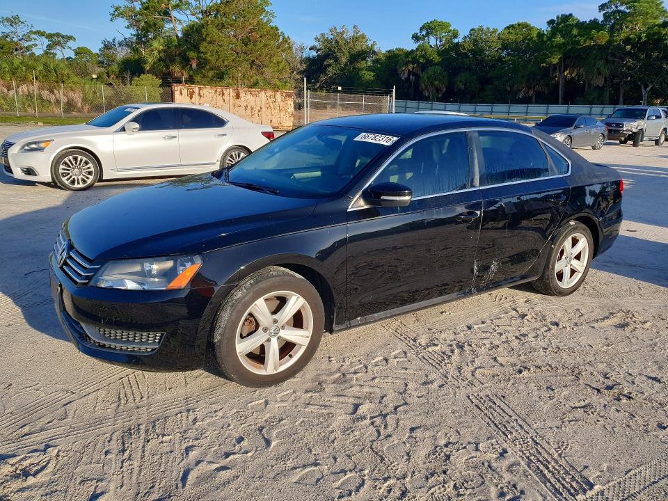 Продажа на аукционе авто 2014 Volkswagen Passat, vin: 1VWBT7A33EC053019, номер лота: 66782316