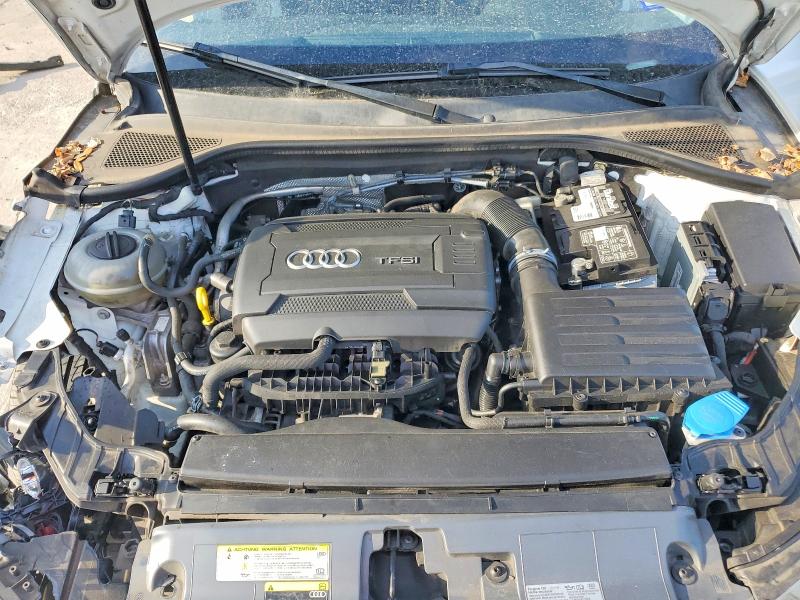 63667386 :رقم المزاد ، WAUCCGFF4F1046973 vin ، 2015 Audi A3 مزاد بيع