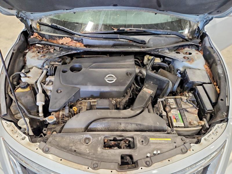 2015 Nissan Altima მანქანა იყიდება აუქციონზე, vin: 1N4AL3AP6FN380505, აუქციონის ნომერი: 66241696