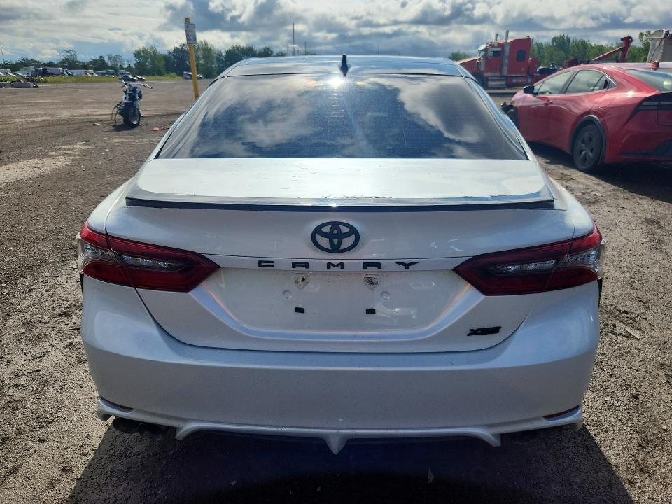 2022 Toyota Camry მანქანა იყიდება აუქციონზე, vin: 4T1K61AK4NU064597, აუქციონის ნომერი: 65333076