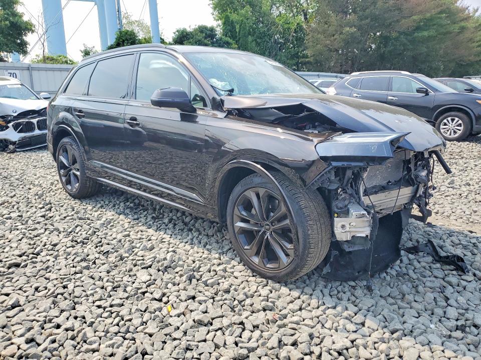 Продаж на аукціоні авто 2025 Audi Q7, vin: WA1LVBF7XSD021216, номер лоту: 64755806