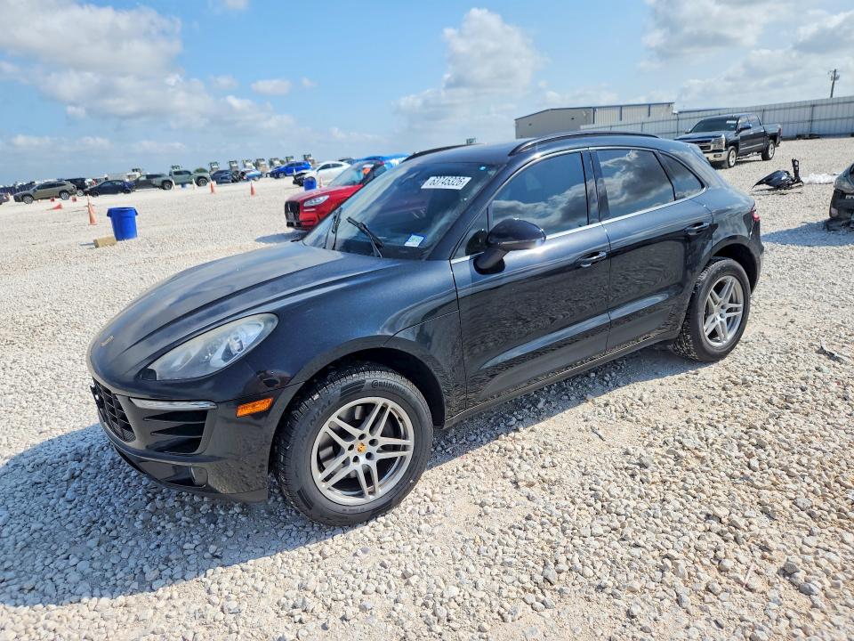 63745326 :رقم المزاد ، WP1AA2A5XHLB00591 vin ، 2017 Porsche Macan مزاد بيع