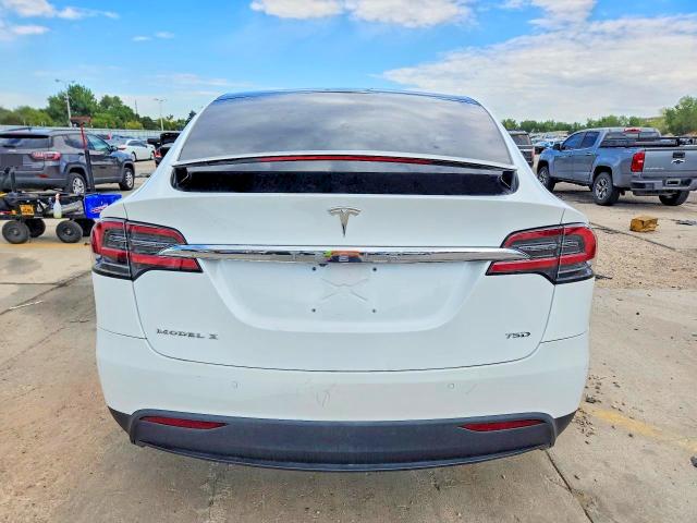 Продаж на аукціоні авто 2018 Tesla Model X, vin: 5YJXCDE21JF112039, номер лоту: 65048536