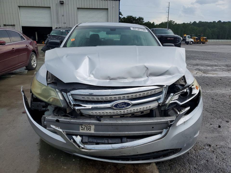 64137746 :رقم المزاد ، 1FAHP2DWXBG131915 vin ، 2011 Ford Taurus مزاد بيع