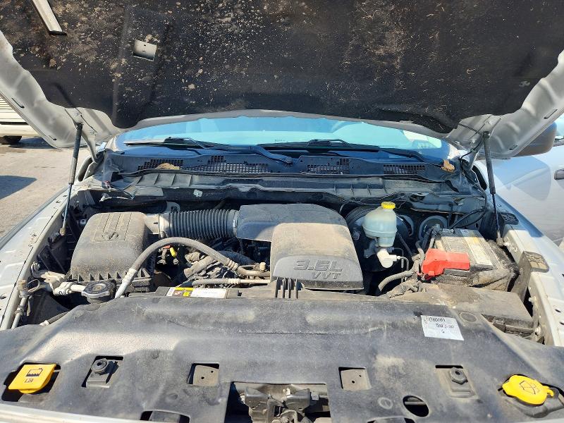 64782196 :رقم المزاد ، 1C6RR7FG2GS371628 vin ، 2016 Ram 1500 مزاد بيع
