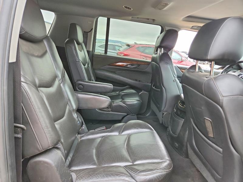 2018 Cadillac Escalade მანქანა იყიდება აუქციონზე, vin: 1GYS4HKJ1JR337723, აუქციონის ნომერი: 64771906