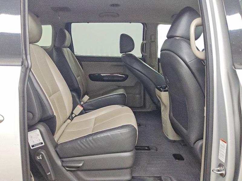 68700006 :رقم المزاد ، KNDMC5C15J6348093 vin ، 2018 Kia Sedona مزاد بيع