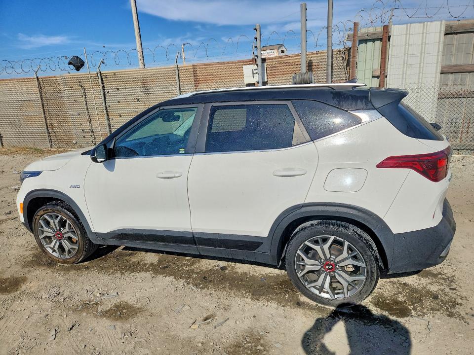 Продажа на аукционе авто 2021 Kia Seltos, vin: KNDEUCA23M7081147, номер лота: 65004036