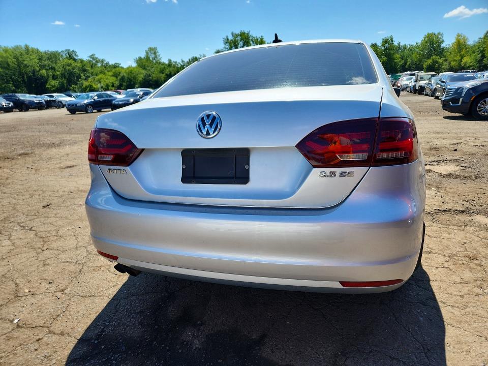 Продажа на аукционе авто 2012 Volkswagen Jetta, vin: 3VWDP7AJ3CM347446, номер лота: 64972436