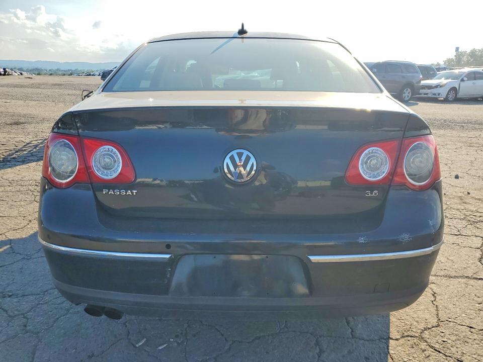 2008 Volkswagen Passat მანქანა იყიდება აუქციონზე, vin: WVWCU73C68P037699, აუქციონის ნომერი: 63620486