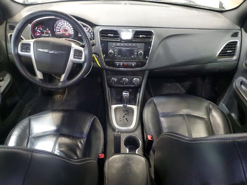 65433786 :رقم المزاد ، 1C3CCBCG5DN520992 vin ، 2013 Chrysler 200 مزاد بيع