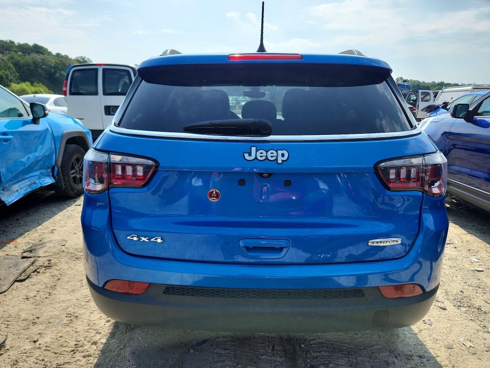 64971496 :رقم المزاد ، 3C4NJDBB0LT112412 vin ، 2020 Jeep Compass مزاد بيع