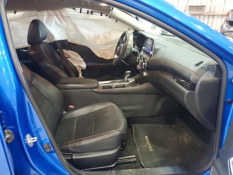 Продажа на аукционе авто 2022 Nissan Sentra, vin: 3N1AB8DV0NY321555, номер лота: 64776636