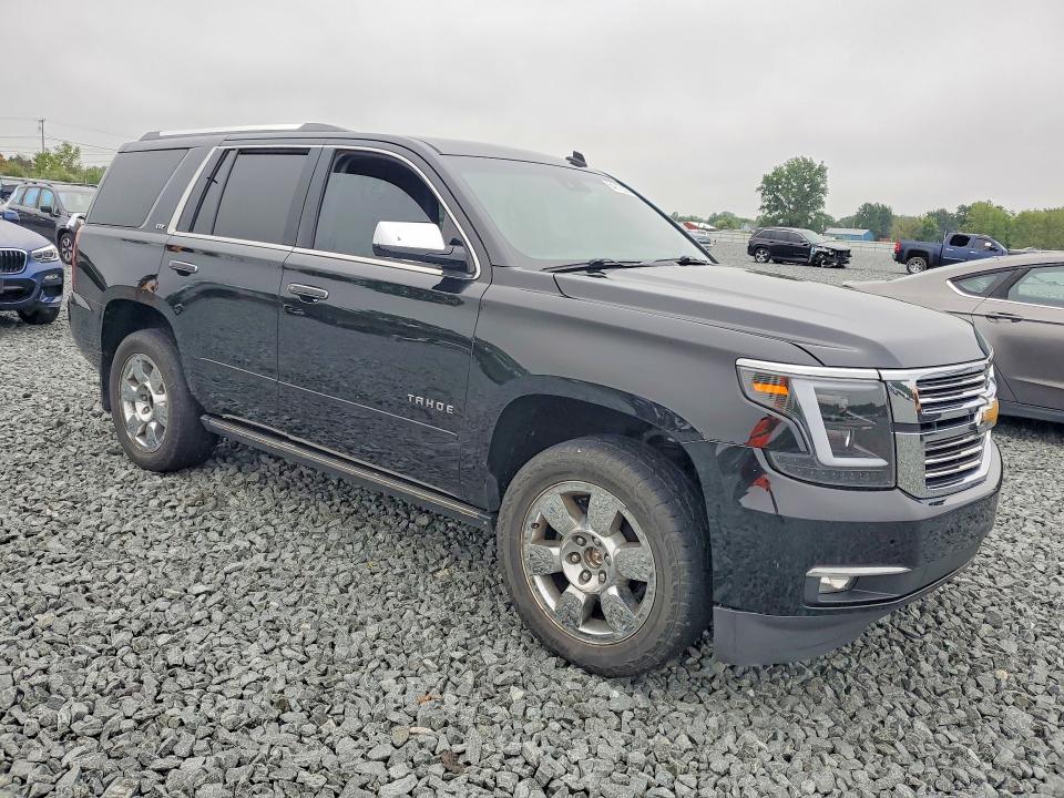 64812026 :رقم المزاد ، 1GNSKCKC1FR105427 vin ، 2015 Chevrolet Tahoe مزاد بيع