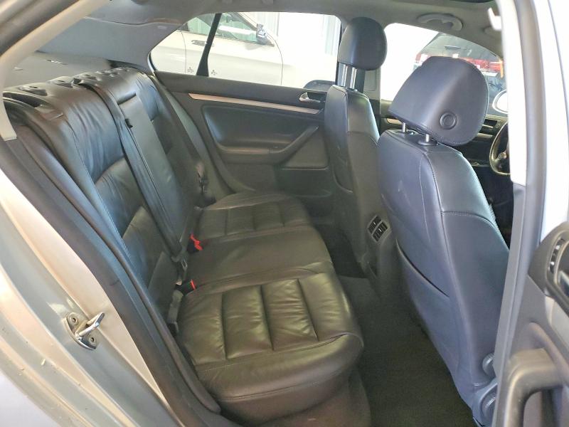 2006 Volkswagen Jetta მანქანა იყიდება აუქციონზე, vin: 3VWDF71K56M766737, აუქციონის ნომერი: 63783066