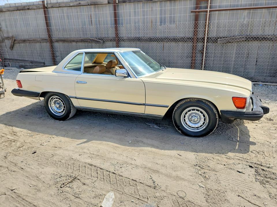 Продажа на аукционе авто 1981 Mercedes-benz 380, vin: WDBBA45AXBB001578, номер лота: 64101806