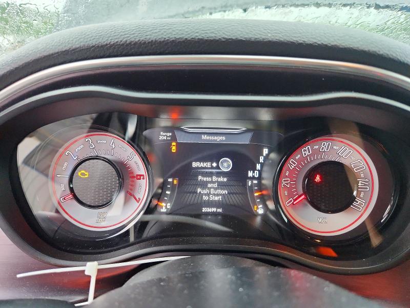 63936926 :رقم المزاد ، 2C3CDZBT1JH328025 vin ، 2018 Dodge Challenger مزاد بيع