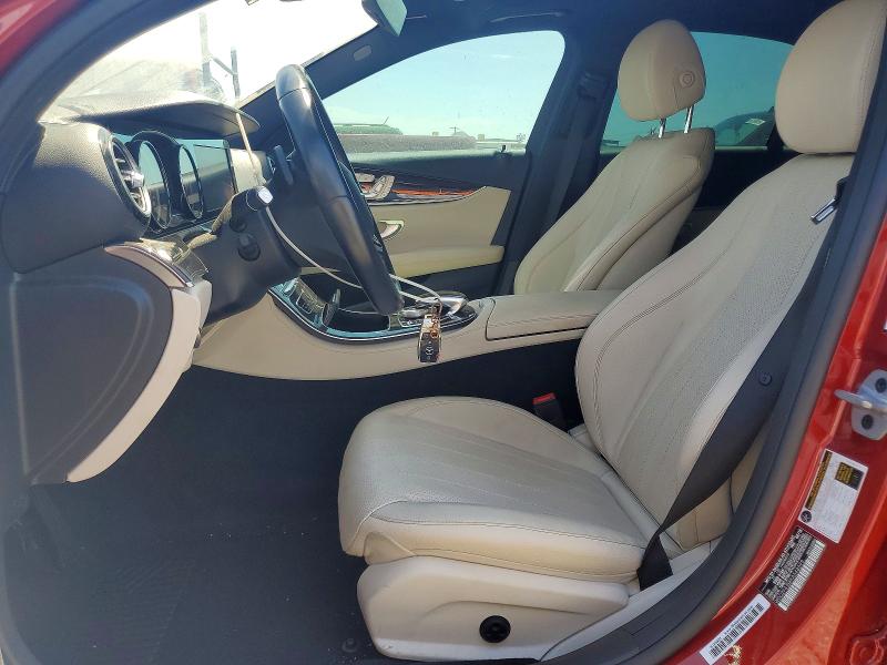 2019 Mercedes-benz E მანქანა იყიდება აუქციონზე, vin: WDDZF4JB8KA548599, აუქციონის ნომერი: 66336836