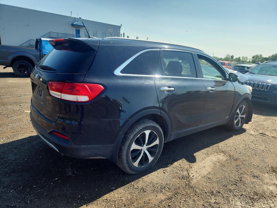 2016 Kia Sorento მანქანა იყიდება აუქციონზე, vin: 5XYPHDA13GG138609, აუქციონის ნომერი: 63376446