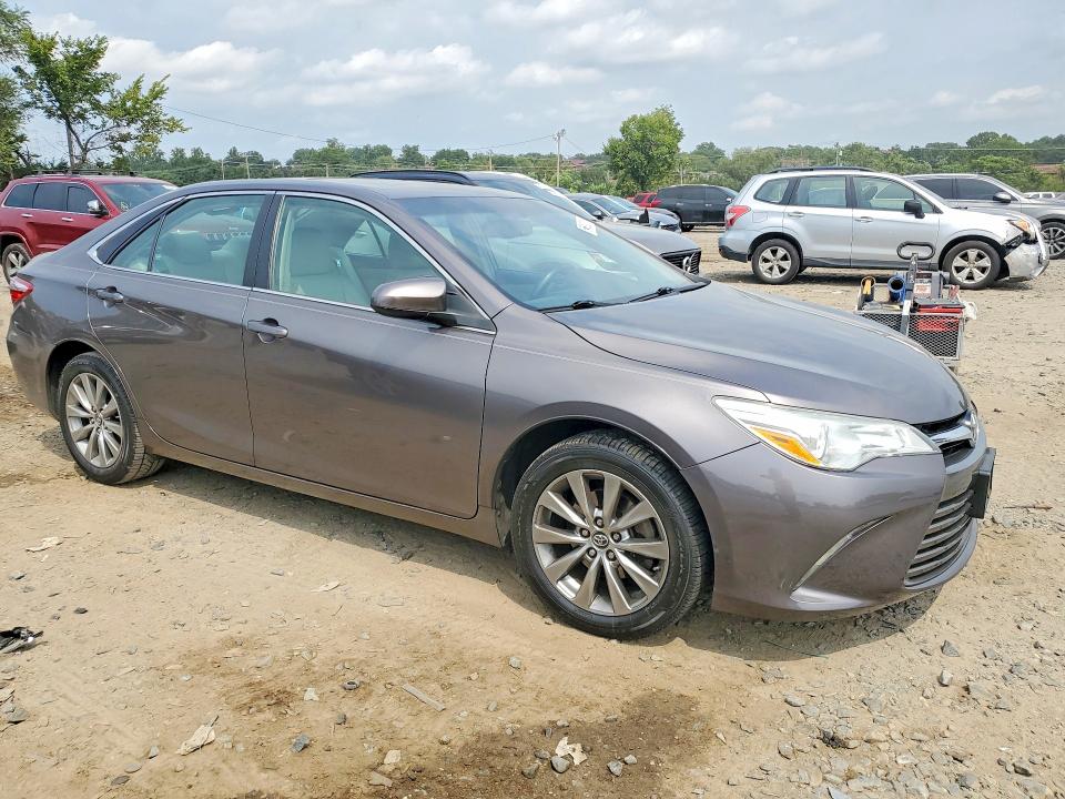 2015 Toyota Camry მანქანა იყიდება აუქციონზე, vin: 4T1BF1FK6FU942881, აუქციონის ნომერი: 66193316
