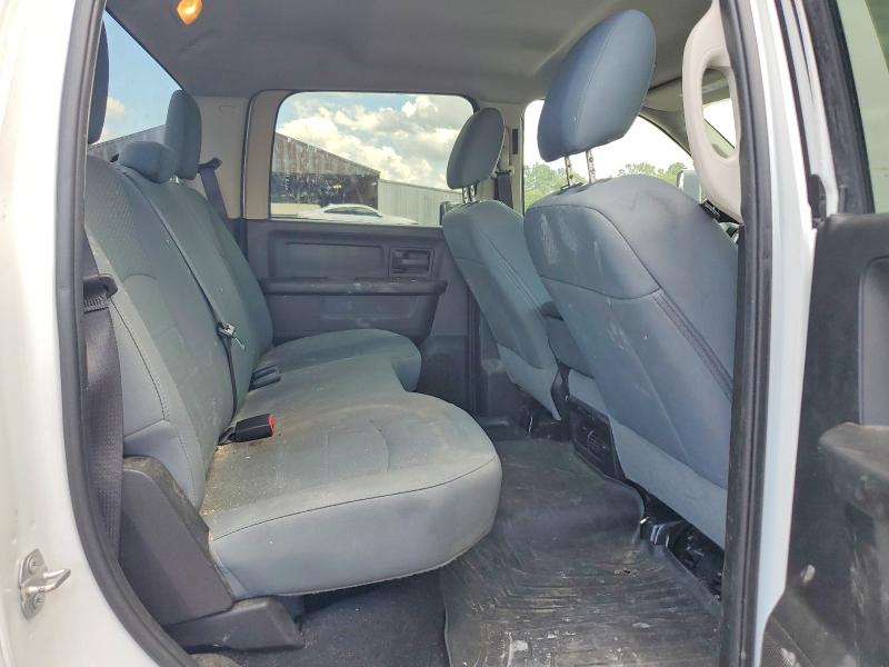 64666066 :رقم المزاد ، 3C6UR5CL9JG417034 vin ، 2018 Ram 2500 مزاد بيع