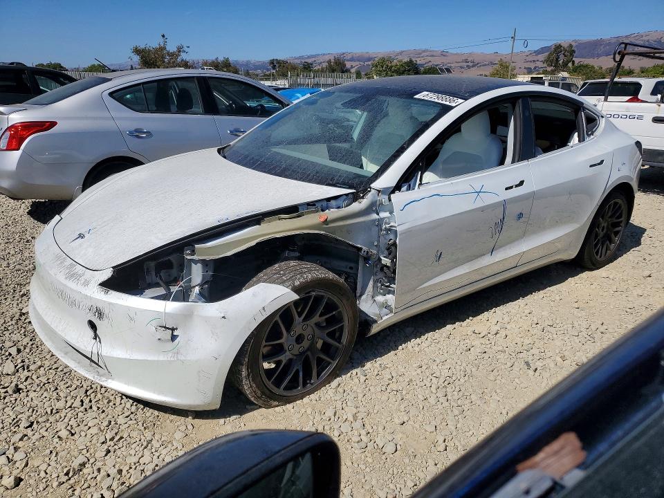 Продаж на аукціоні авто 2024 Tesla Model 3, vin: 5YJ3E1EA8RF866632, номер лоту: 67298886
