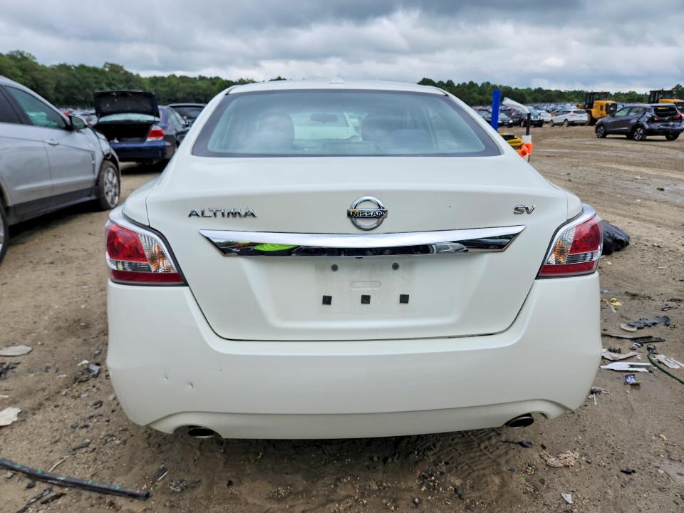 2015 Nissan Altima მანქანა იყიდება აუქციონზე, vin: 1N4AL3AP7FC197299, აუქციონის ნომერი: 63574766