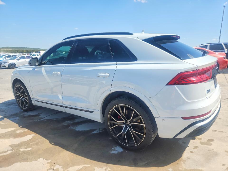 65830696 :رقم المزاد ، WA1FVAF14MD026496 vin ، 2021 Audi Q8 مزاد بيع