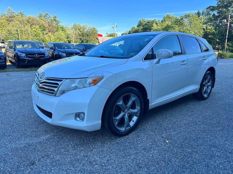 64302496 :رقم المزاد ، 4T3ZK3BB2AU022175 vin ، 2010 Toyota Venza مزاد بيع