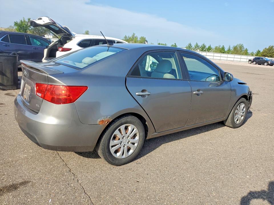 Продажа на аукционе авто 2011 Kia Forte, vin: KNAFU4A28B5889865, номер лота: 65302546