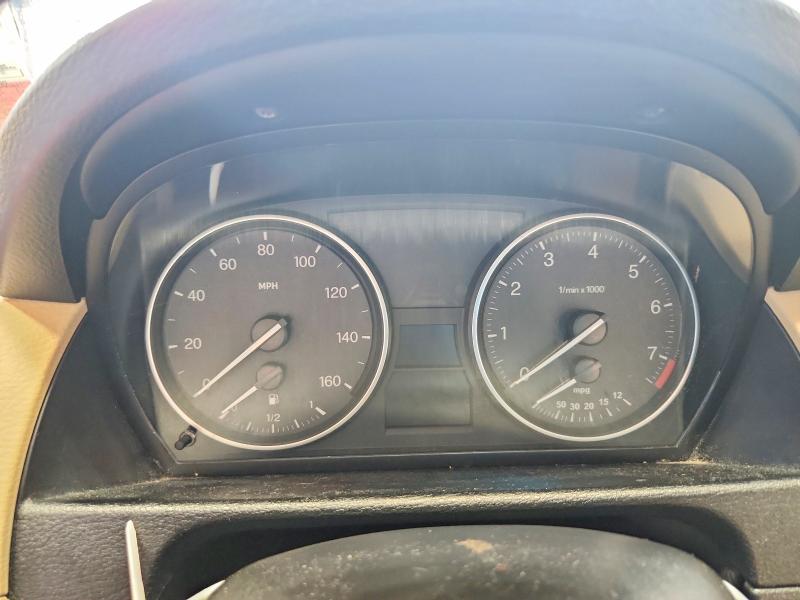 2013 Bmw X1 მანქანა იყიდება აუქციონზე, vin: WBAVL1C54DVR83099, აუქციონის ნომერი: 64023536