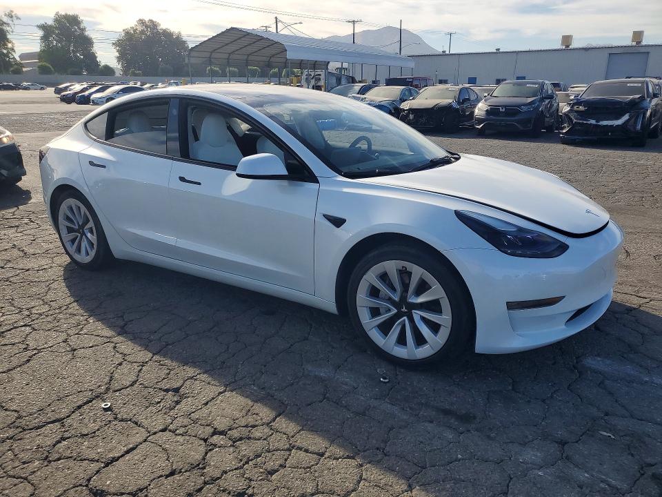 2023 Tesla Model 3 მანქანა იყიდება აუქციონზე, vin: 5YJ3E1EAXPF647944, აუქციონის ნომერი: 65744886