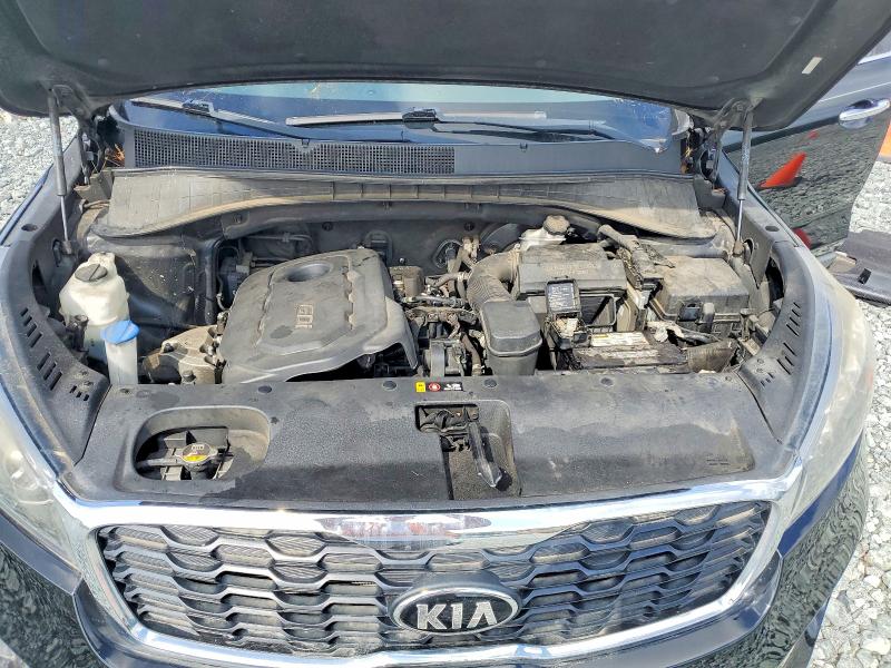 63895756 :رقم المزاد ، 5XYPG4A34KG474590 vin ، 2019 Kia Sorento مزاد بيع