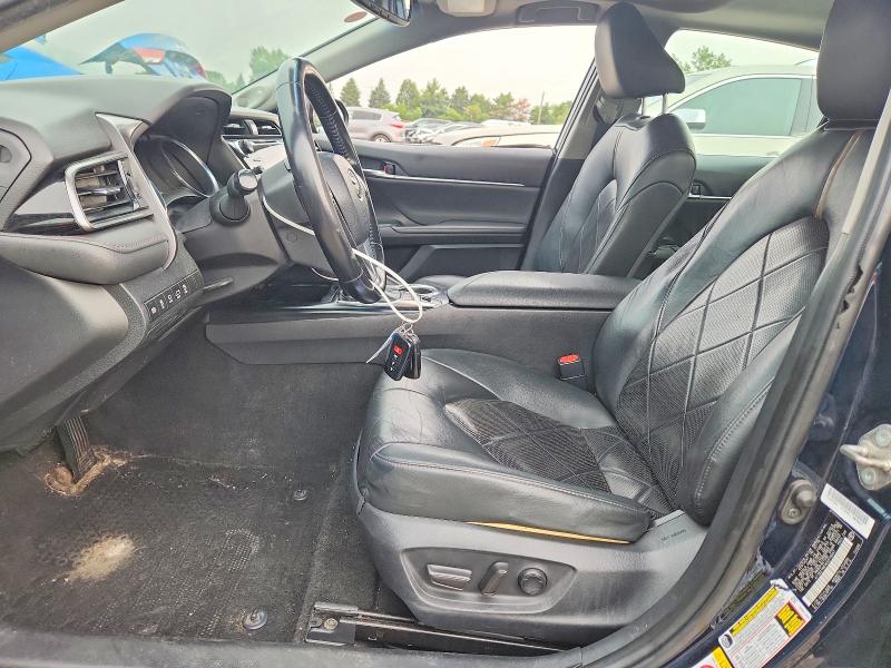 64224806 :رقم المزاد ، 4T1B21HK4KU515847 vin ، 2019 Toyota Camry Hybrid مزاد بيع