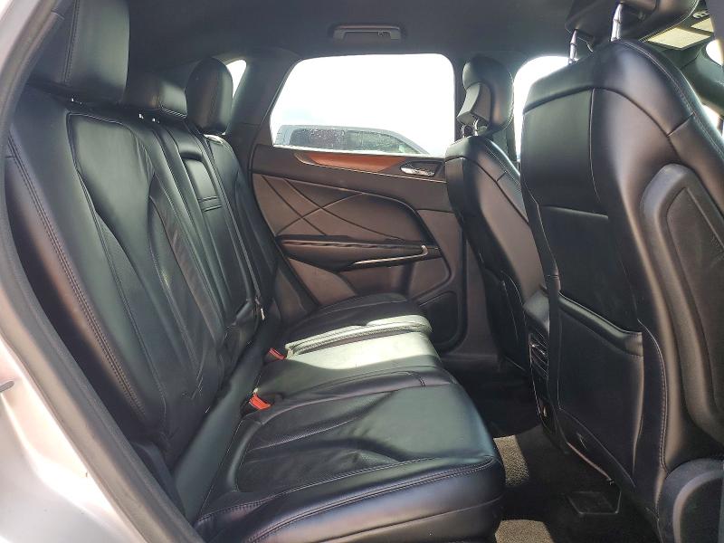Продажа на аукционе авто 2017 Lincoln Mkc, vin: 5LMCJ2C95HUL16006, номер лота: 64018536