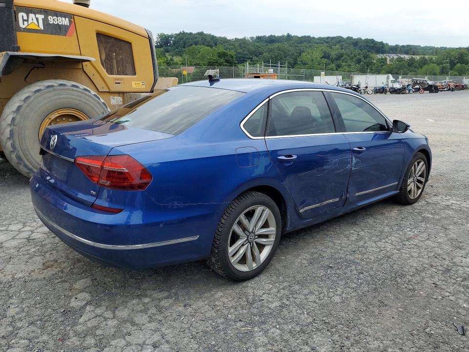 Продаж на аукціоні авто 2017 Volkswagen Passat, vin: 1VWCT7A33HC055491, номер лоту: 65544936