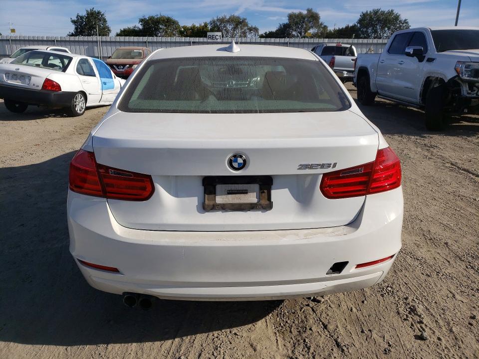 Продаж на аукціоні авто 2013 Bmw 328, vin: WBA3C1G52DNR47512, номер лоту: 65735826