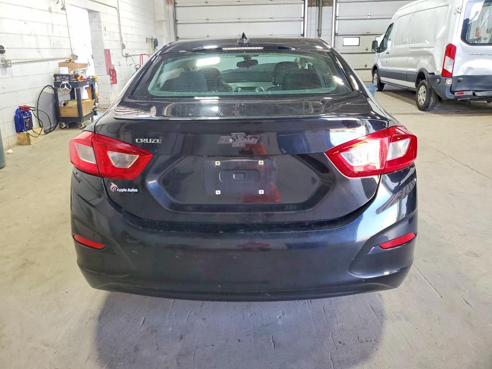 Продажа на аукционе авто 2017 Chevrolet Cruze, vin: 1G1BE5SM4H7245404, номер лота: 63435996
