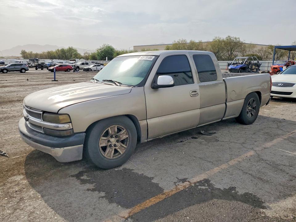 Продажа на аукционе авто 2000 Chevrolet Silverado, vin: 2GCEC19V2Y1135191, номер лота: 63779106