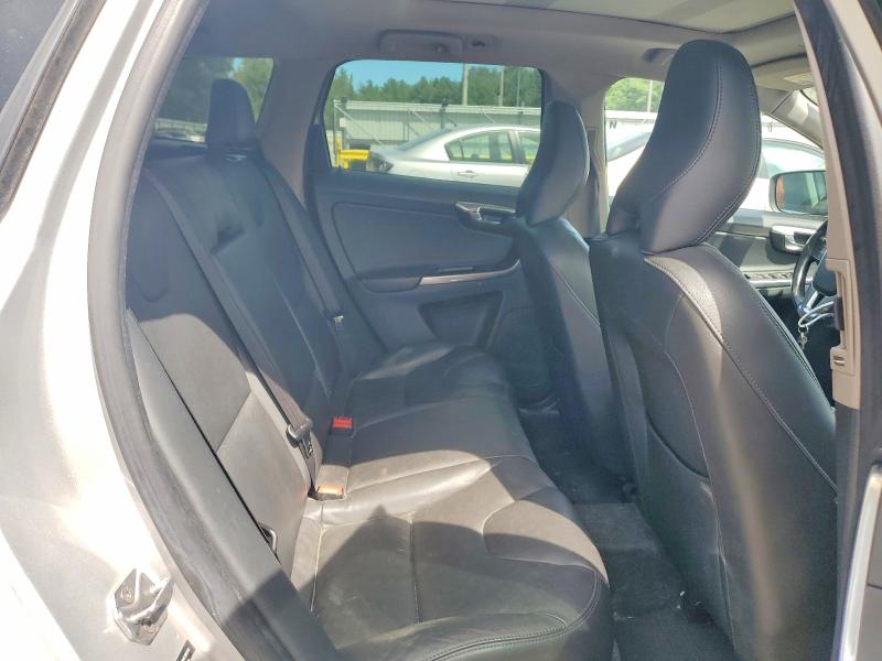 Продажа на аукционе авто 2015 Volvo Xc60, vin: YV4902RM8F2663187, номер лота: 67330056