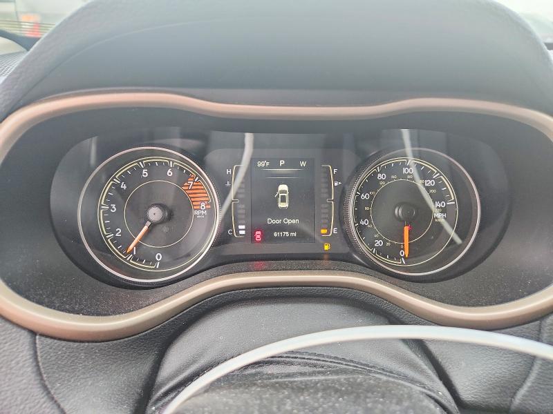 63776526 :رقم المزاد ، 1C4PJLCS2GW239504 vin ، 2016 Jeep Cherokee مزاد بيع
