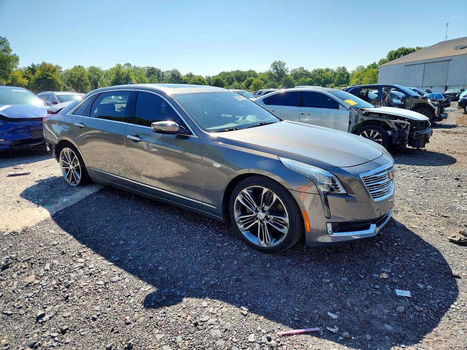 65893066 :رقم المزاد ، 1G6KP5R60JU122041 vin ، 2018 Cadillac Ct6 مزاد بيع