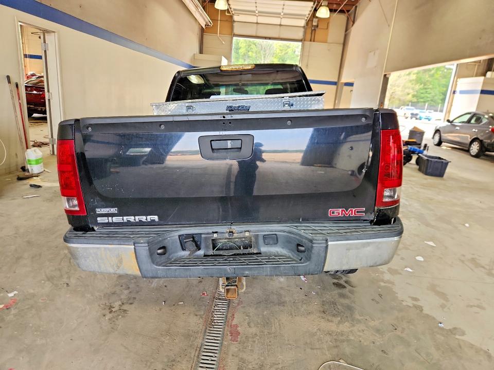 64494236 :رقم المزاد ، 1GTR1UEA0BZ401804 vin ، 2011 Gmc Sierra مزاد بيع