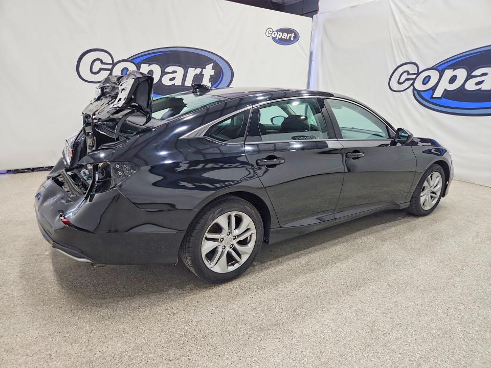 2018 Honda Accord მანქანა იყიდება აუქციონზე, vin: 1HGCV1F10JA221003, აუქციონის ნომერი: 67125446