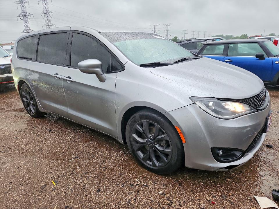 Aukcja sprzedaży 2018 Chrysler Pacifica, vin: 2C4RC1FG2JR204511, numer aukcji: 63336416