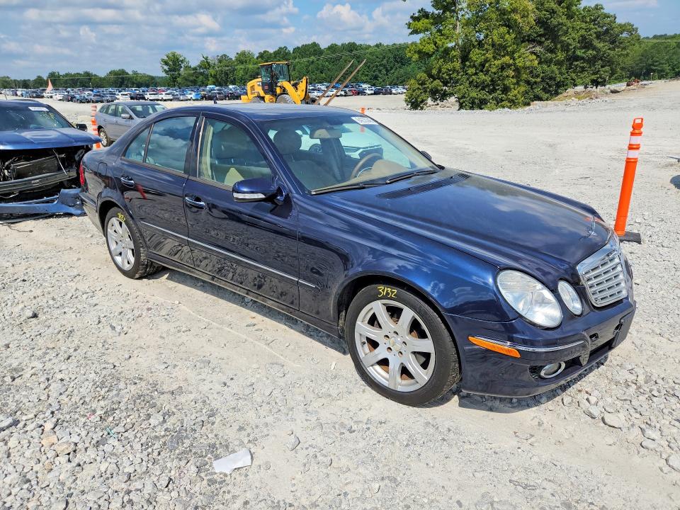 Продажа на аукционе авто 2007 Mercedes-benz E, vin: WDBUF87X77B150167, номер лота: 64235346