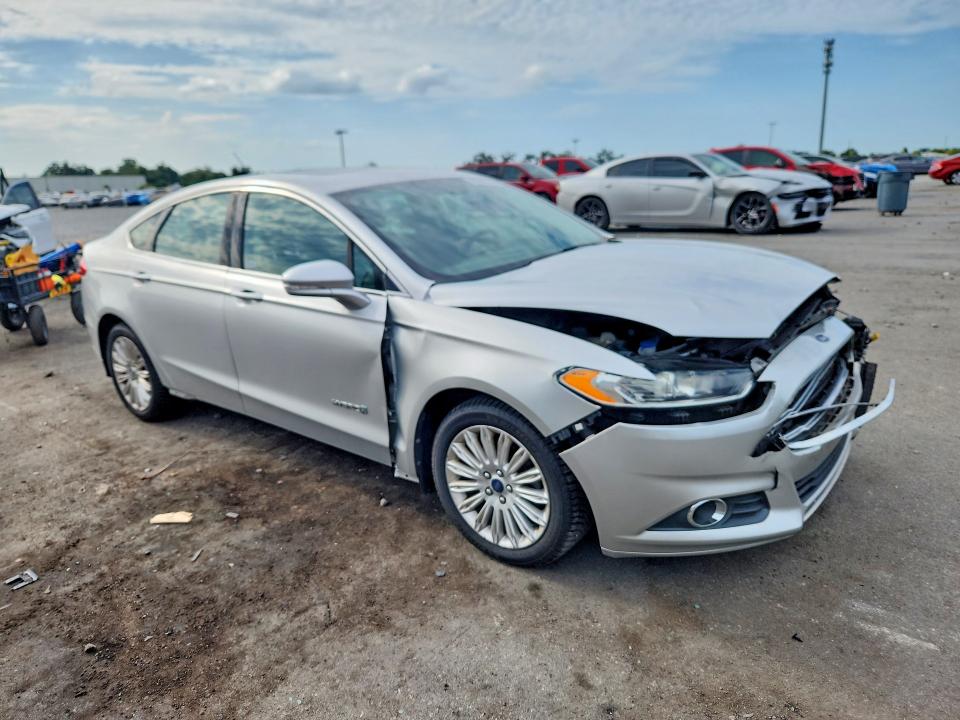 66392516 :رقم المزاد ، 3FA6P0LUXER118722 vin ، 2014 Ford Fusion مزاد بيع
